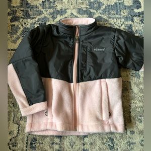 Columbia zip up - Girl’s size 3T - Light pink - Like new!